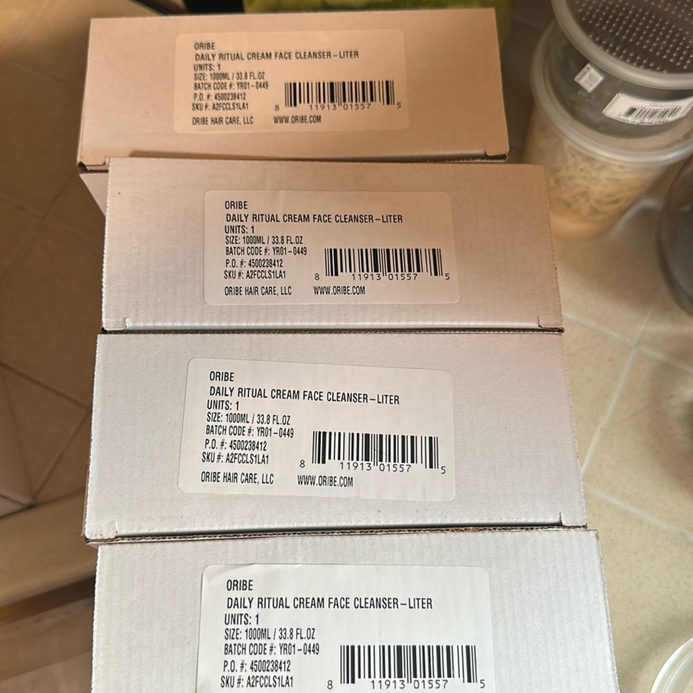 Oribe 33.8fl.oz Daily Ritual Face Cleanser